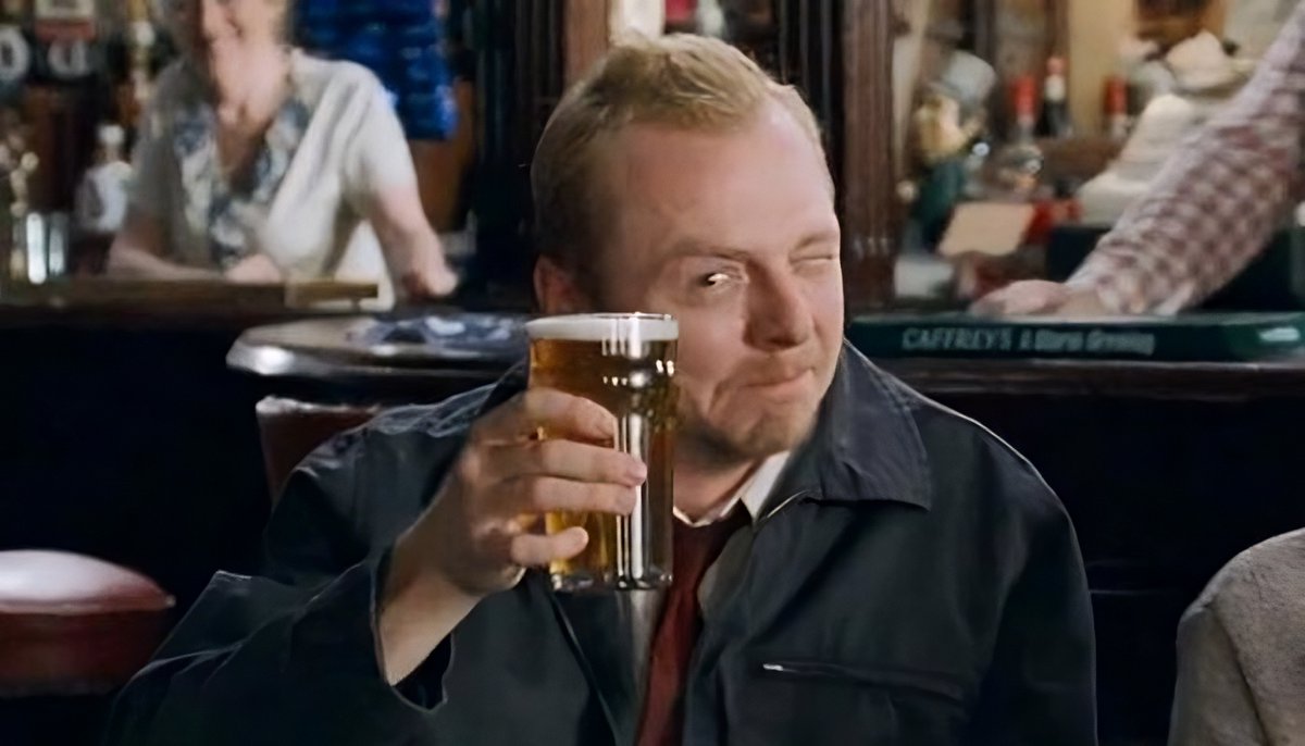 ¿Sabéis que hoy es el #YellowDay, el día más feliz del año? ¡Celebradlo en el Winchester con una buena pinta fría!

#ShaunOfTheDead #ZombiesParty #Shadowz