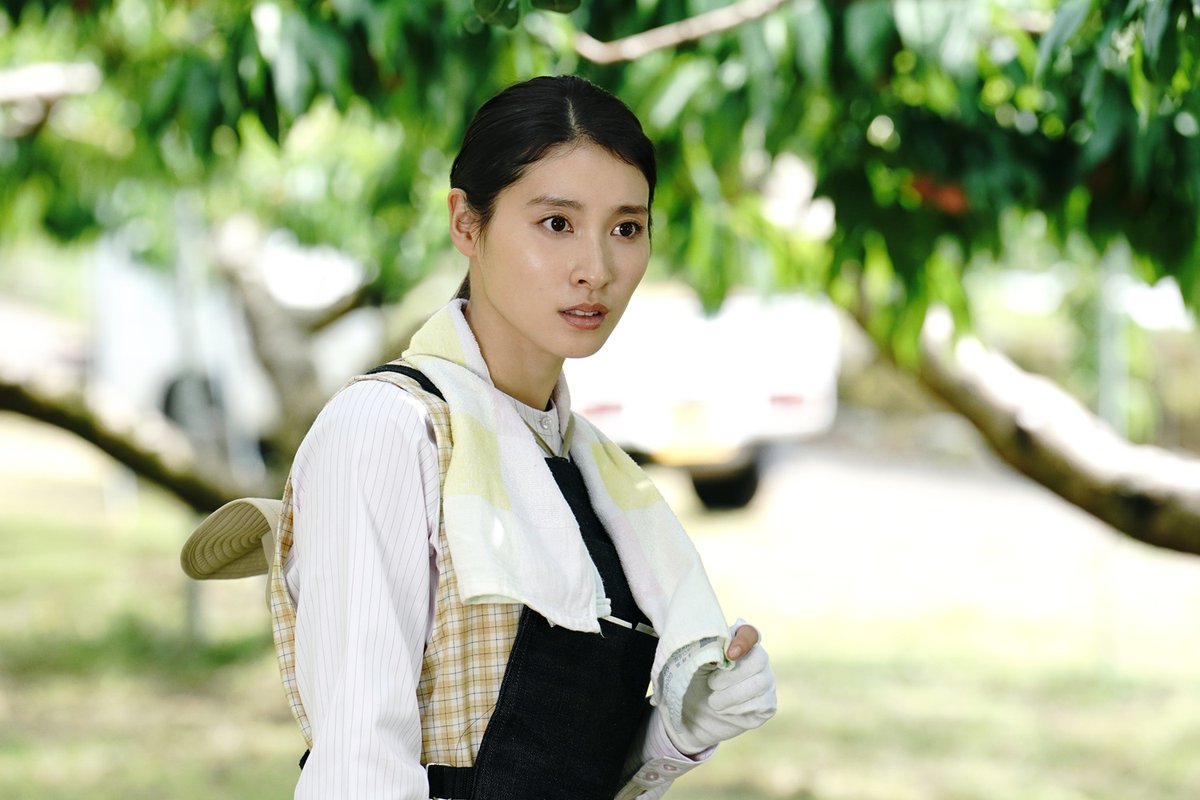 ／
#土屋太鳳 さん出演決定🌻
＼

演じるのは主人公・桂介( #坂口健太郎 )の元婚約者・奈津子💍
物語のカギを握る、事件の真相へと導く唯一の人物

「土屋さんでなければ醸し出せない、土屋さんだから作り上げられたオリジナルキャラクター」と原作者 #柚月裕子 氏も絶賛✨