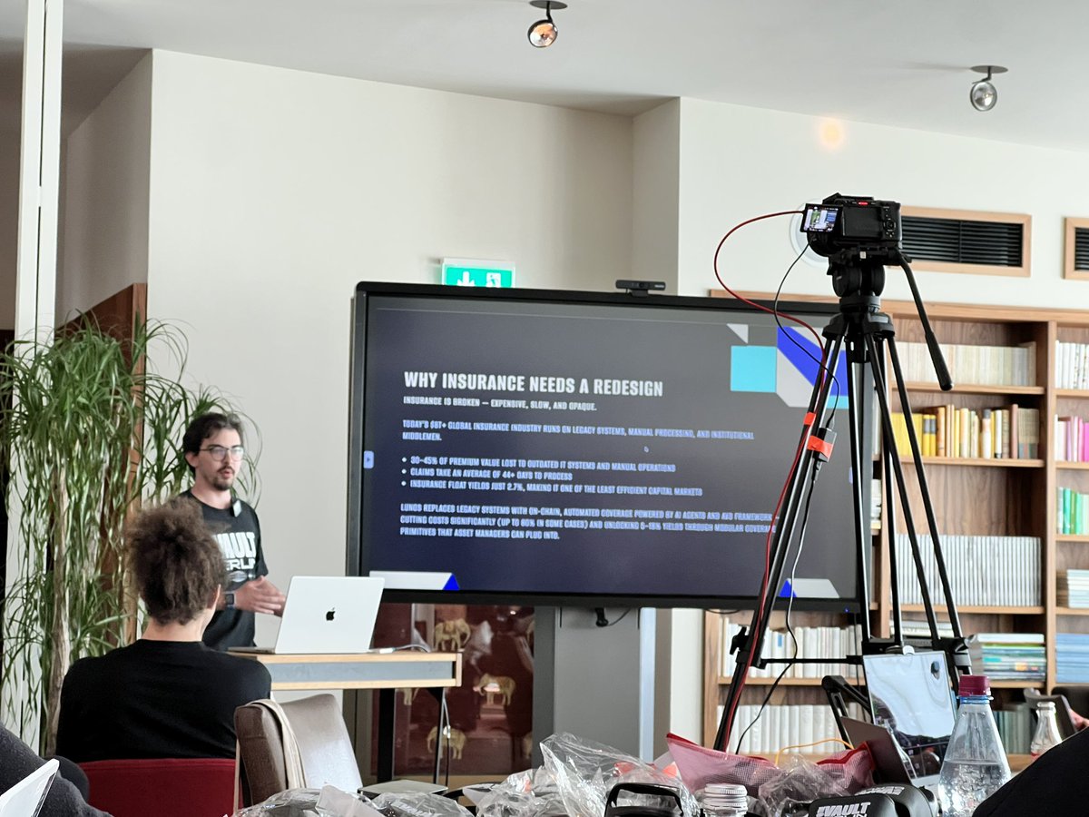 <a href="/DebateHeroes/">carol 🦇🔊</a> <a href="/think2earnBCI/">think2earn</a> Disrupting the insurance market 

verifiable insurance infrastructure = faster payouts for users and better capital efficiency for insurers = a better insurance product