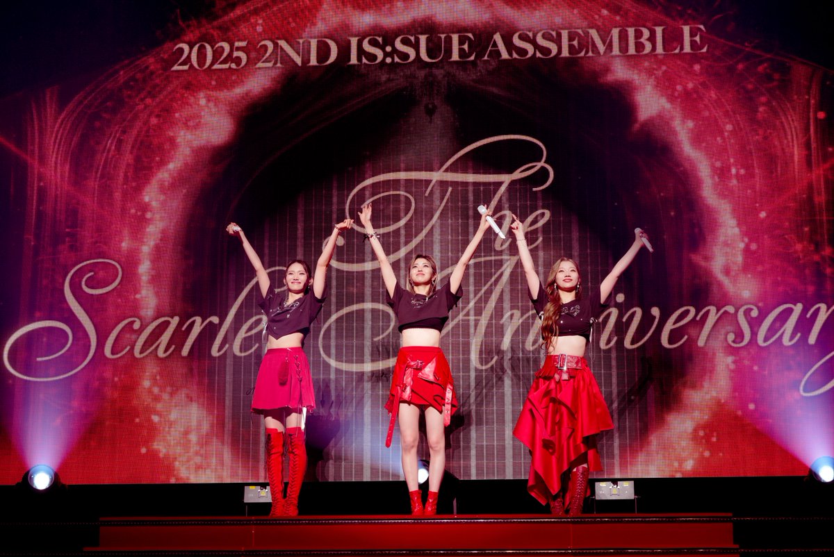 oricon's tweet photo. IS:SUE、初の全国ツアー開催発表❗️
Zepp6会場を巡る

12/6(土) 神奈川
12/14(日) 北海道
12/20(土) 大阪府
12/26(金) 福岡
1/4(日) 愛知
1/8(木) 東京

NANO、YUUKI、RINOのコメント到着✨️
「絶対に最っっっっ高のツアーにする」

📸ファンコン写真も公開
https://t.co/CMQXhP38pU

#ISSUE https://t.co/xz9xmzZr3Z