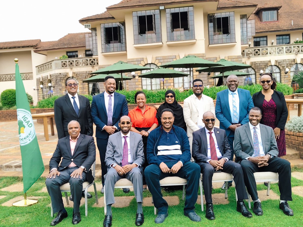 DrWorkneh's tweet image. Following up on the recent Ethiopia–Kenya consultations on the Horn of Africa Gateway Project convened by IGAD in Addis Ababa, I met this morning with Mandera County Governor @MohamedAkhalif ,Technical team of the project and World Bank officials to evaluate implementation…