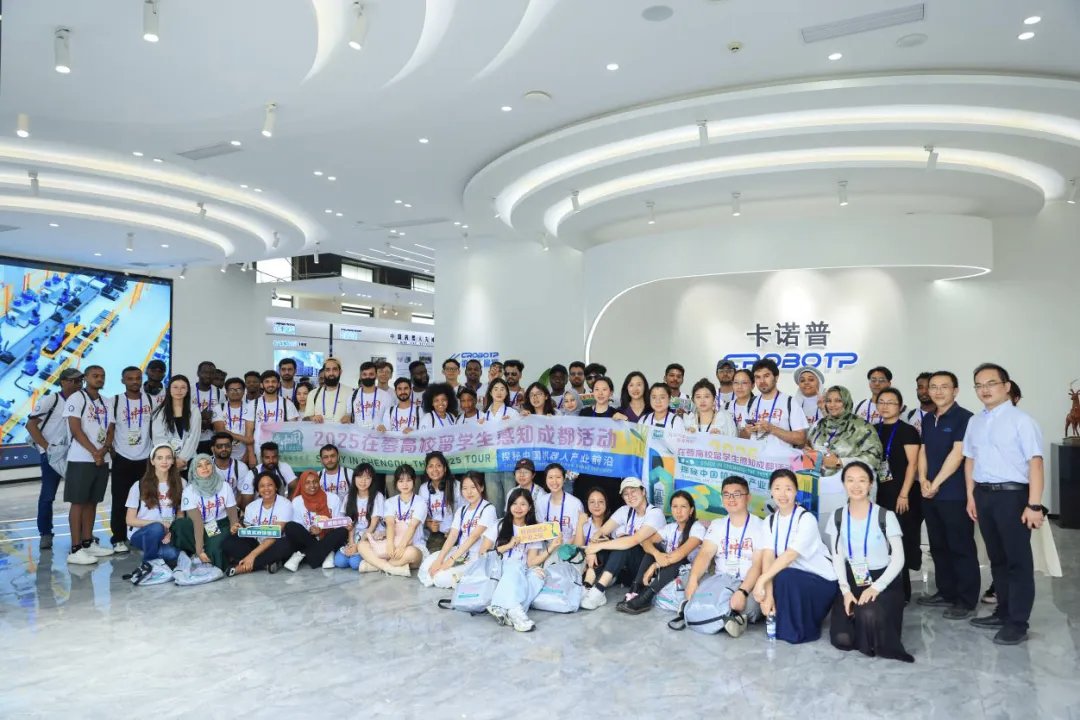 CD_Discovery's tweet image. Get ready for #ChengduVibes! “Study in Chengdu: The 2025 Tour” is ON! 🔥Join international students exploring countless wonders of #Chengdu through their lenses📷

#internationalstudent #FutureIsNow #communication #ChengduDiscovery #StudyinChengdu