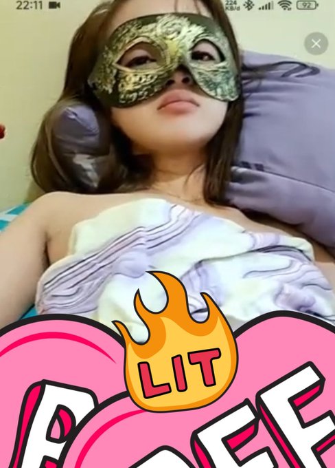 Amelia nurut aja disenukinn pakdenya