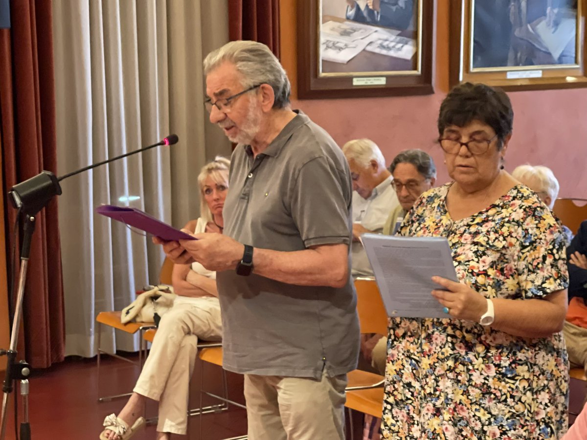 Ajuntament de Manresa (@ajmanresa) on Twitter photo Carme Caballol Teixidor i Ignasi Segon Comellas, de la plataforma Aturem les guerres, intervenen al #PleManresa en relació a la moció d'<a href="/esquerramanresa/">ERC Manresa</a> i <a href="/_pscmanresa/">PSC Manresa</a>, promoguda pel Fons Català de Cooperació al Desenvolupament, per a la fi immediata i urgent de la guerra de Gaza Carme Caballol Teixidor i Ignasi Segon Comellas, de la plataforma Aturem les guerres, intervenen al #PleManresa en relació a la moció d'<a href="/esquerramanresa/">ERC Manresa</a> i <a href="/_pscmanresa/">PSC Manresa</a>, promoguda pel Fons Català de Cooperació al Desenvolupament, per a la fi immediata i urgent de la guerra de Gaza