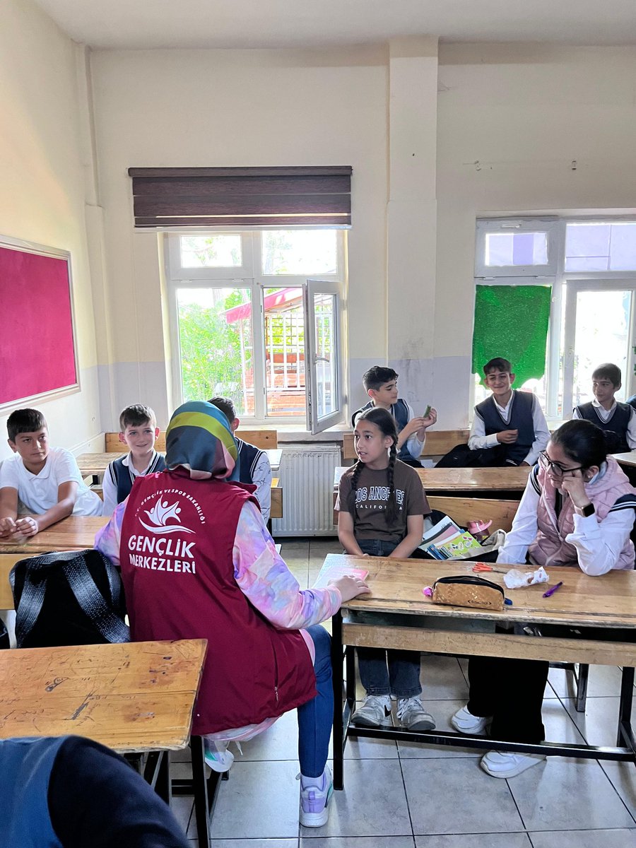 📌Ilıca Atatürk Ortaokulu'nda yılın son kitap tahlilini gerçekleştirdik. #kitap