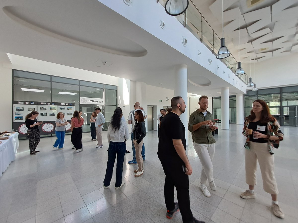 COST_TEATIME's tweet image. Day 1 of the TEATIME Training School kicked off with inspiring talks on experimental design, home-cage monitoring, and DeepLabCut, alongside expert meetups and student presentations—highlighting the power of science, networking, and collaboration.
#animalresearch #homecage