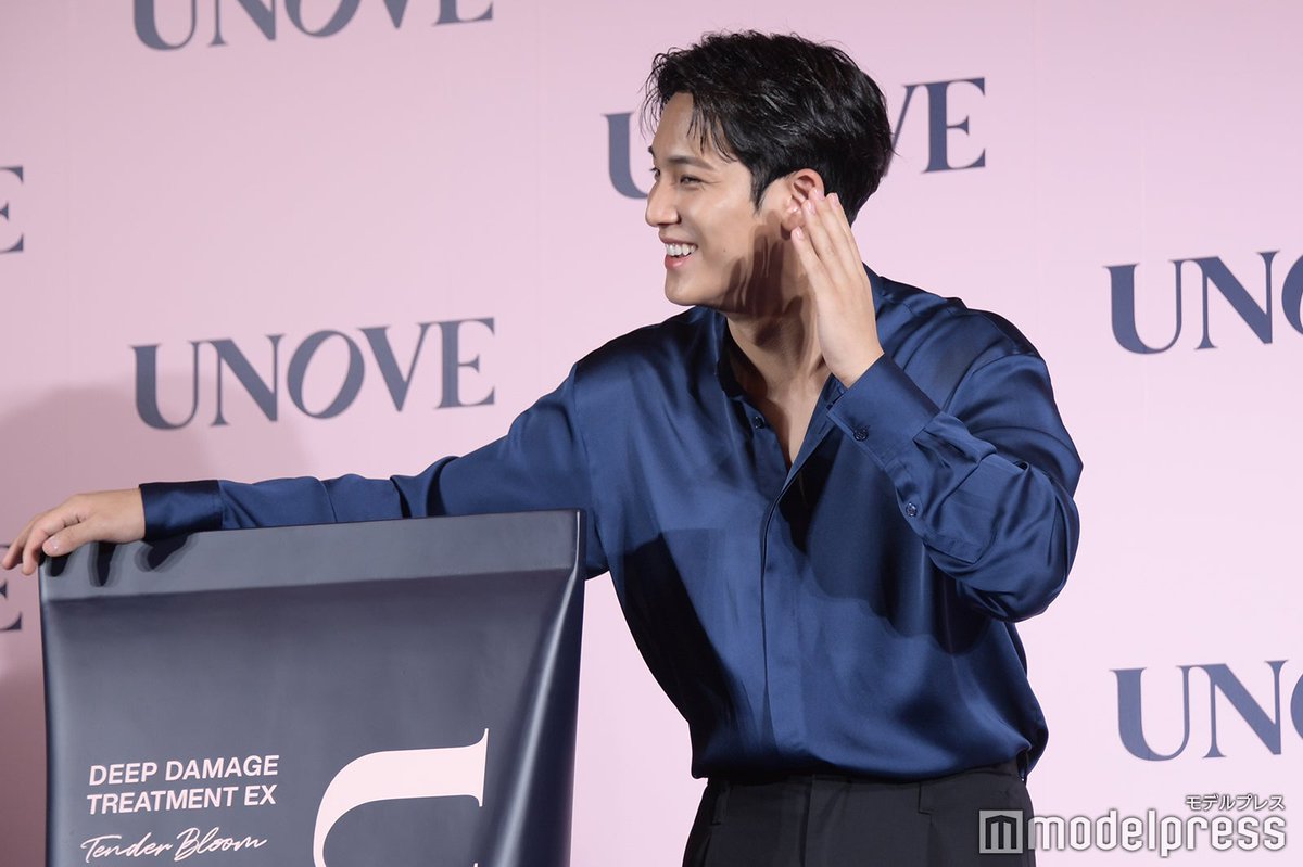 写真63枚📸】SEVENTEENミンギュ 投げキスに上がった歓声に照れ💦 製品