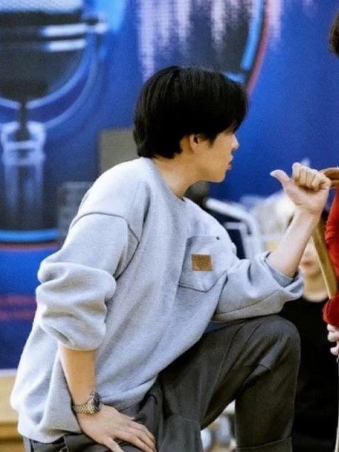 Oracle_sub's tweet image. #이창섭
&amp;lt;멤피스&amp;gt; 연습실 현장

©haeunsumkimnayoon74