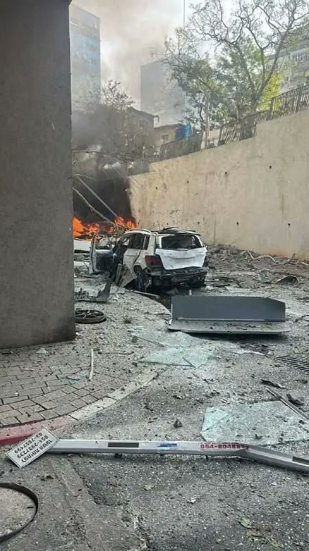 إسرائيل بالعربية tweet media