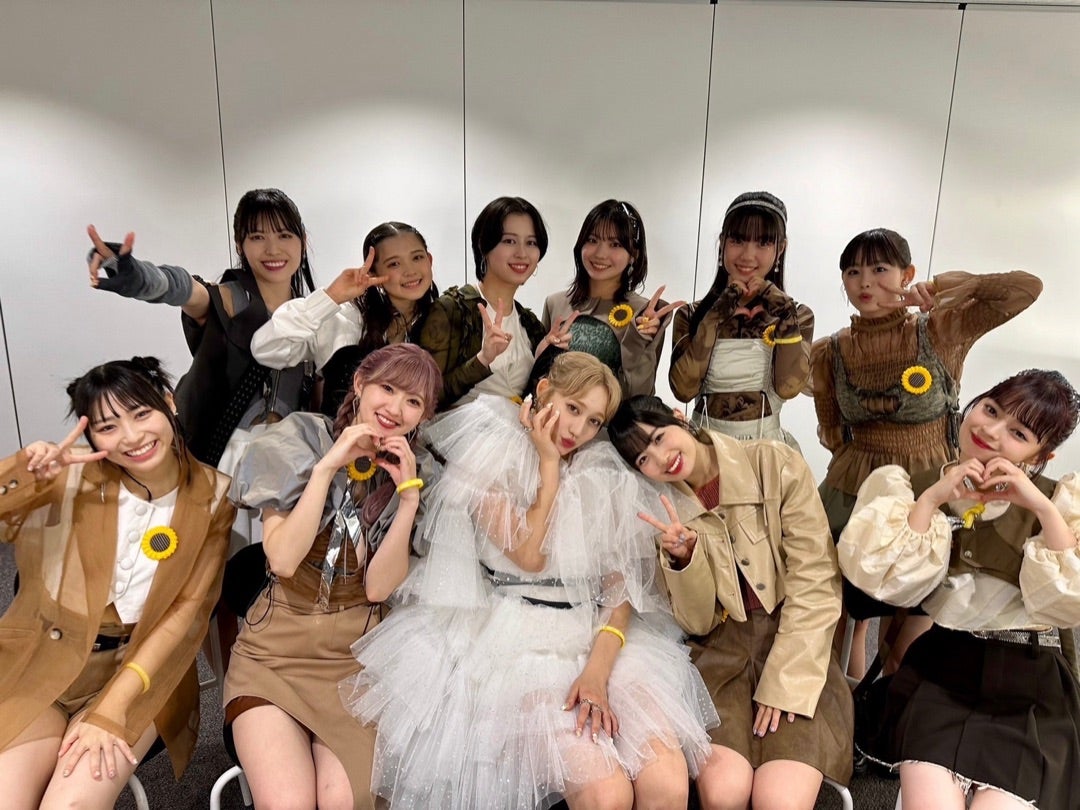 mornigkyou's tweet photo. とても、ひとつのツイートでは語りきれない。
多くのスマイレージ、アンジュルムメンバーの卒コンの歴史もまた、振り返ってみると沢山の思い出が😌

#アンジュルム
#竹内朱莉
#佐々木莉佳子
#川村文乃
#上國料萌衣 https://t.co/zjE2sUlUHZ