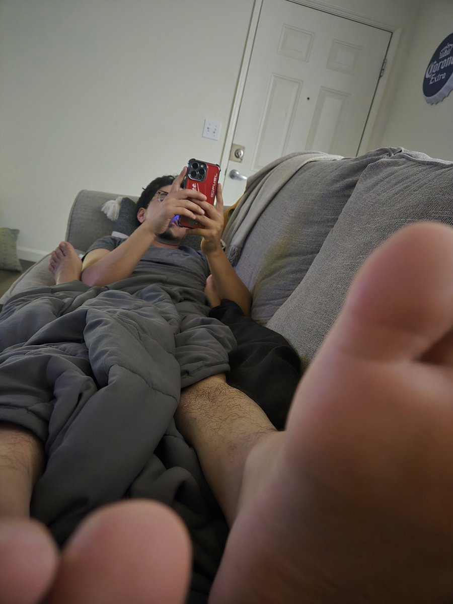 blurrychriz's tweet photo. guess what my homie and I did afterwards 😈🍆💦 #dl #edgars #homies #latinofeet 
-
-
-
tap n follow to stay tuned 👣🥵💦 https://t.co/13CUSk3DG1