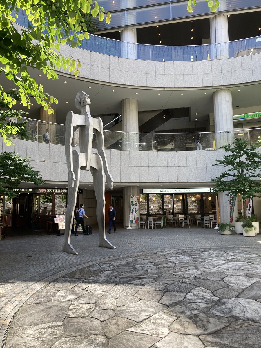 今年も東京オペラシティにやって参りました。さくらんぼコンサート2025東京公演、東京オペラシティコンサートホールにて午後7時開演です。