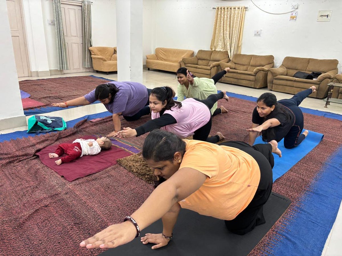 GM_OFDC_YIL's tweet photo. On the occasion of #InternationalYogDay, a Yoga camp  for group A officers family was conducted at #OFDC IB annexe on 17th June 2025."
@YantraIndiaLtd
@CmdYantra
@DefProdnIndia https://t.co/gytsJXgw3p