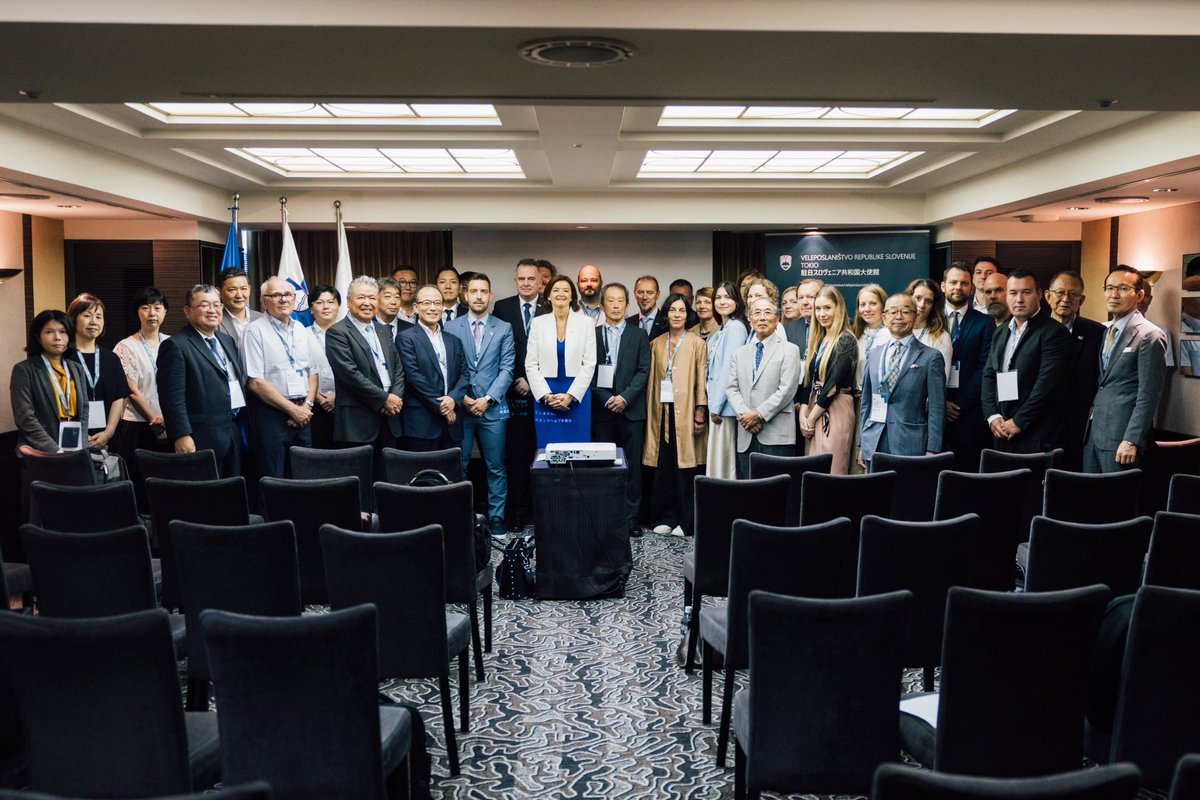 MFEA Slovenia (@mzez_rs) on Twitter photo <a href="/OECD/">OECD ➡️ Better Policies for Better Lives</a> <a href="/esa/">European Space Agency</a> <a href="/tfajon/">Tanja Fajon</a> <a href="/vladaRS/">Vlada Republike Slovenije</a> <a href="/SLOinJP/">Slovenia in Japan 駐日スロヴェニア大使館</a> <a href="/GZSnovice/">Gospodarska zbornica Slovenije</a> "Podjetja morajo biti pripravljena na globalne izzive. 🇸🇮 gospodarstvo podpiramo z močno #GospodarskaDiplomacija & mrežo diplomatskih predstavništev po 🌍. Ponosni smo tudi na okrepitev prisotnosti na 🇯🇵 z imenovanjem častnega konzula v prefekturi Fukui." – MZEZ <a href="/tfajon/">Tanja Fajon</a> v Tokiu. <a href="/OECD/">OECD ➡️ Better Policies for Better Lives</a> <a href="/esa/">European Space Agency</a> <a href="/tfajon/">Tanja Fajon</a> <a href="/vladaRS/">Vlada Republike Slovenije</a> <a href="/SLOinJP/">Slovenia in Japan 駐日スロヴェニア大使館</a> <a href="/GZSnovice/">Gospodarska zbornica Slovenije</a> "Podjetja morajo biti pripravljena na globalne izzive. 🇸🇮 gospodarstvo podpiramo z močno #GospodarskaDiplomacija & mrežo diplomatskih predstavništev po 🌍. Ponosni smo tudi na okrepitev prisotnosti na 🇯🇵 z imenovanjem častnega konzula v prefekturi Fukui." – MZEZ <a href="/tfajon/">Tanja Fajon</a> v Tokiu.