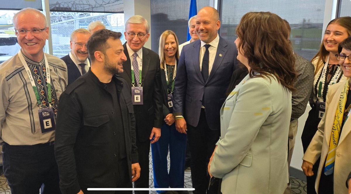 The Ukrainian Canadian Congress – Alberta Provincial Council (UCC-APC), Orysia Boychuk president UCC-APC, was honoured to attend a meeting with President of Ukraine Volodymyr Zelenskyy during the G7 Summit.

 Read more: facebook.com/share/p/16eHoW…