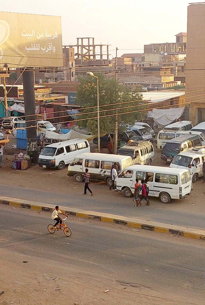 مشاهد حديثة توثّق عودة الحركة والنشاط في سوق الكلاكلة اللفة جنوب العاصمة الخرطوم

#صباح_واكب