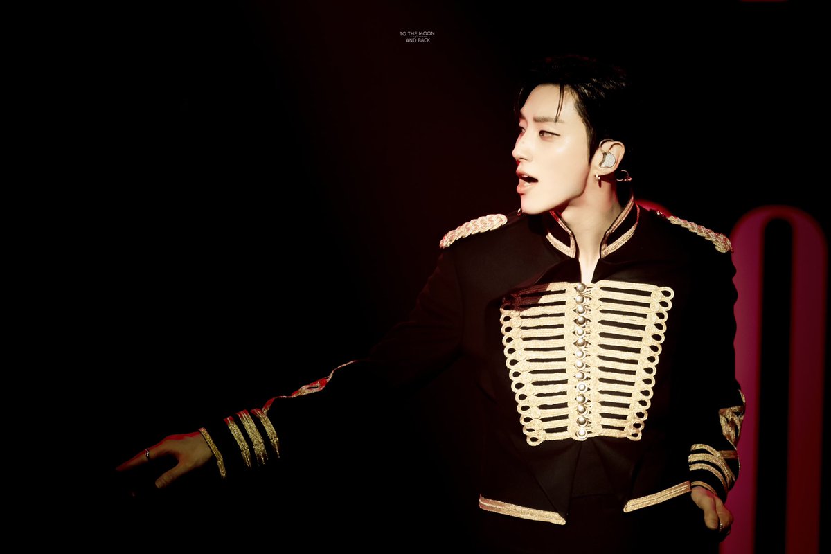 231224 SOMEthing comes up in Seoul 

#문종업 #moonjongup #文鐘業  #ムン·ジョンオプ #SOMEthing_comes_up