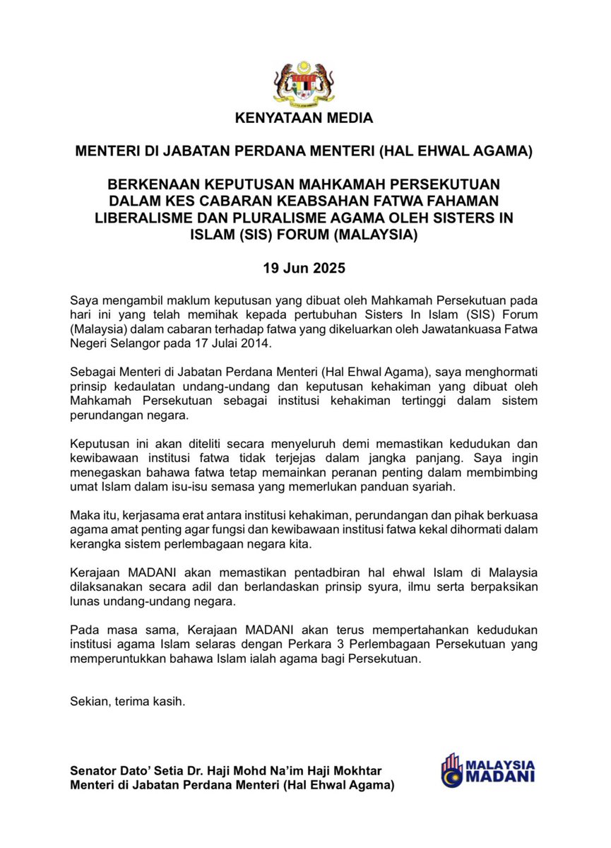 KENYATAAN MEDIA MENTERI DI JABATAN PERDANA MENTERI (HAL EHWAL AGAMA) BERKENAAN KEPUTUSAN MAHKAMAH PERSEKUTUAN DALAM KES CABARAN KEABSAHAN FATWA FAHAMAN LIBERALISME DAN PLURALISME AGAMA OLEH SISTERS IN ISLAM (SIS) FORUM (MALAYSIA)

19 Jun 2025

Saya mengambil maklum keputusan yang