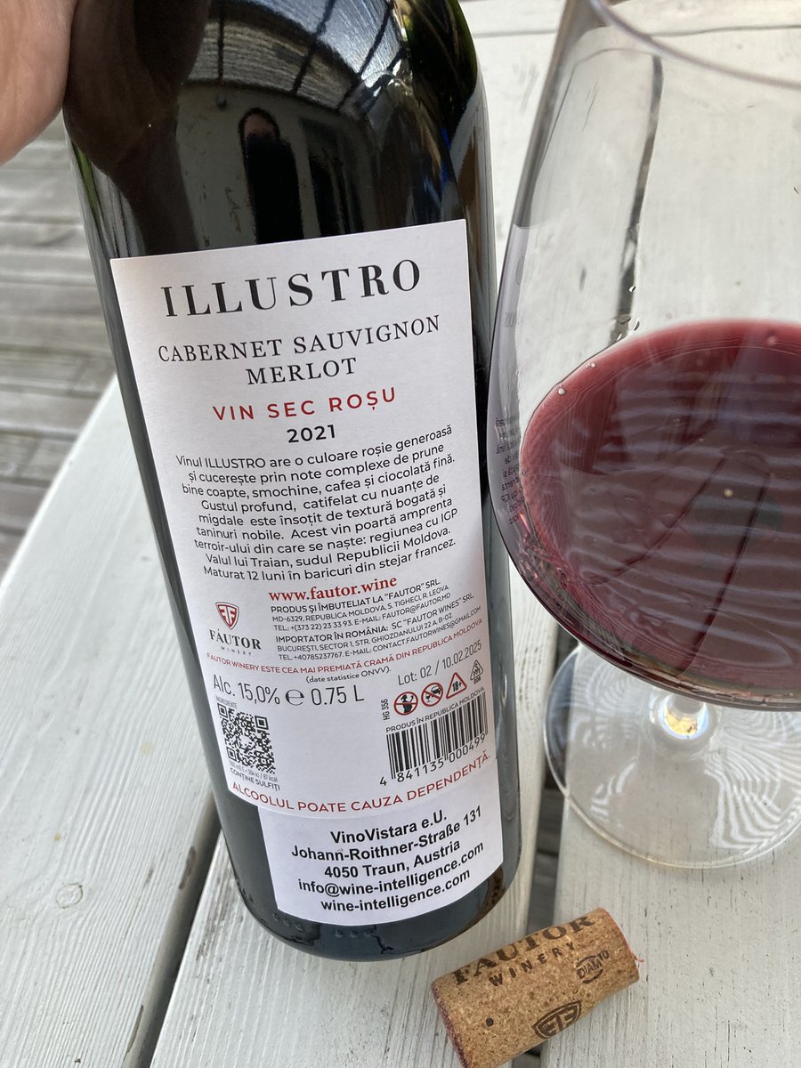 VitalieCio55612's tweet photo. #Illustro #CabernetSauvignon #Merlot - a Moldovan red with depth and fire! 🍷🔥
#vinovistara #redwine #winetasting #winelover https://t.co/RjHAgRExF8
