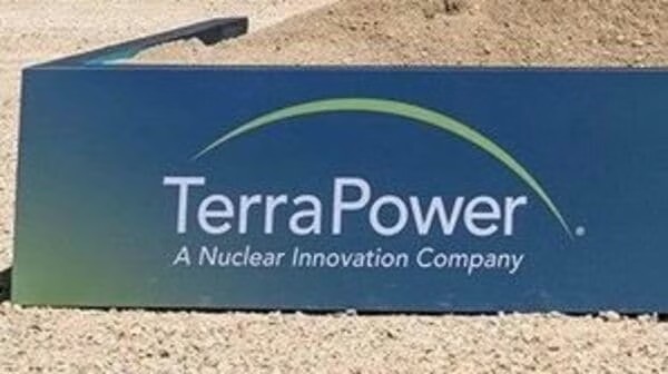 ⚛️💰 Bill Gates’ TerraPower Raises $650M — Nuclear Meets Tech in Wyoming

A major leap for clean energy: TerraPower, founded by Bill Gates, has secured $650 million to advance its 345 MW advanced nuclear project at a retiring coal plant in Wyoming.

🚀 What’s game-changing?
🔹