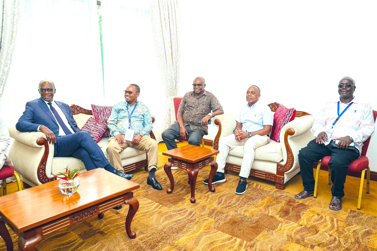 Pharmacy and Poisons tweet media