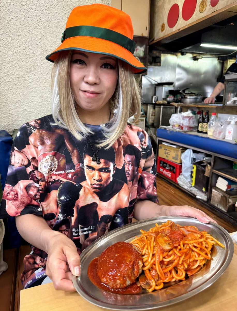WODDYFUNK's tweet photo. BOX MODE
歴史的闘い
プロボクシング世界ウェルター級タイトルマッチ
有明か大田区の前はだいたいココ
新橋の老舗ポンヌフ
第一試合15:30〜 早っ!!!
#新橋
#新橋ポンヌフ
#ポンヌフ
#ナボリタン
#boxing
#ボクシング
#box
#boxtime
#佐々木尽
#ブライアンノーマンjr
#briannormanjr
#ボクシング世界チャンピオン
#女優めし