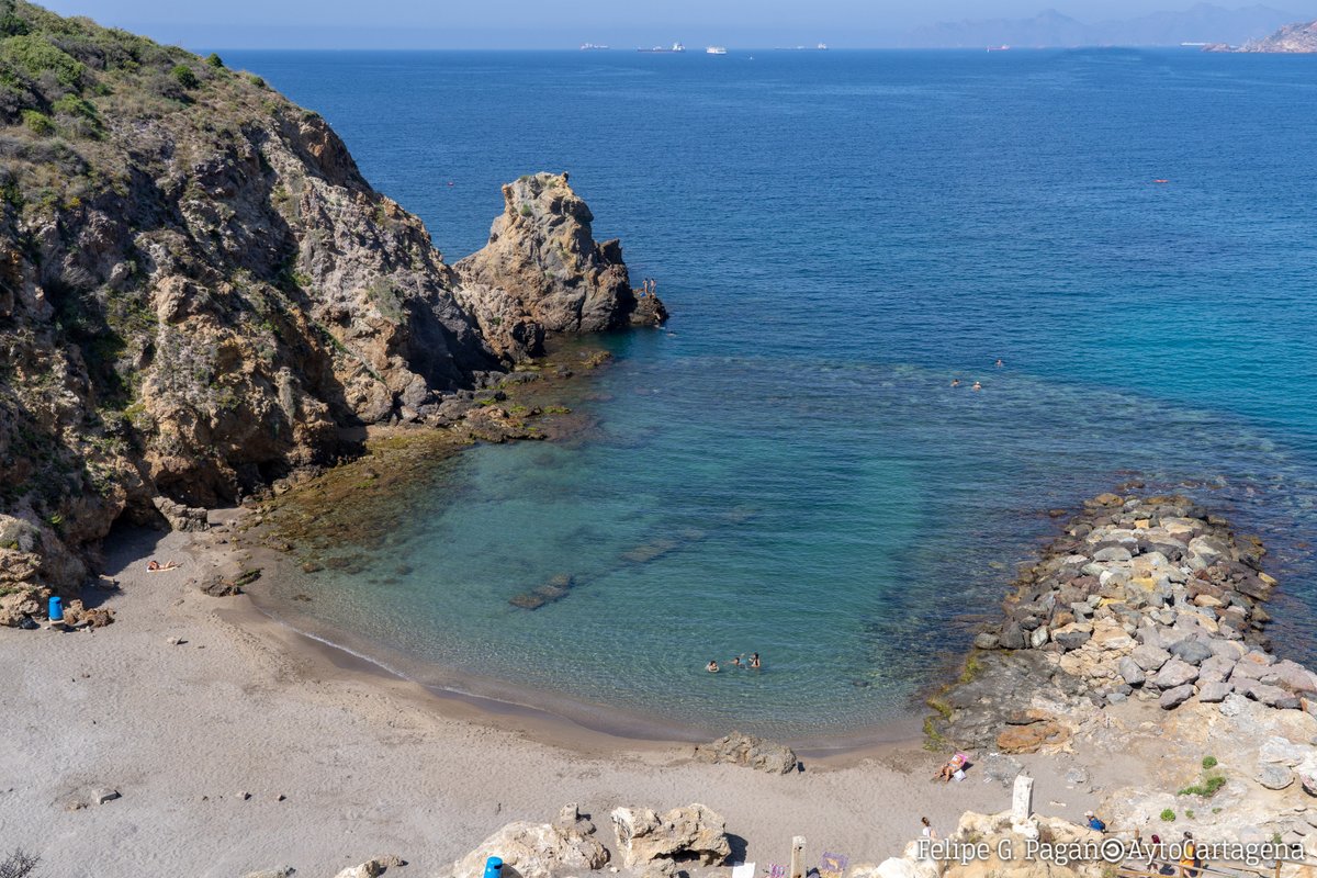 Buenos días en este jueves, 19 de junio📆.

☀️ Como cada mañana, te damos acceso a las previsiones informativas de #Cartagena 📲 cartagena.es/cartagena_al_d…

¿Reconoces dónde está tomada esta fotografía? ⬇️