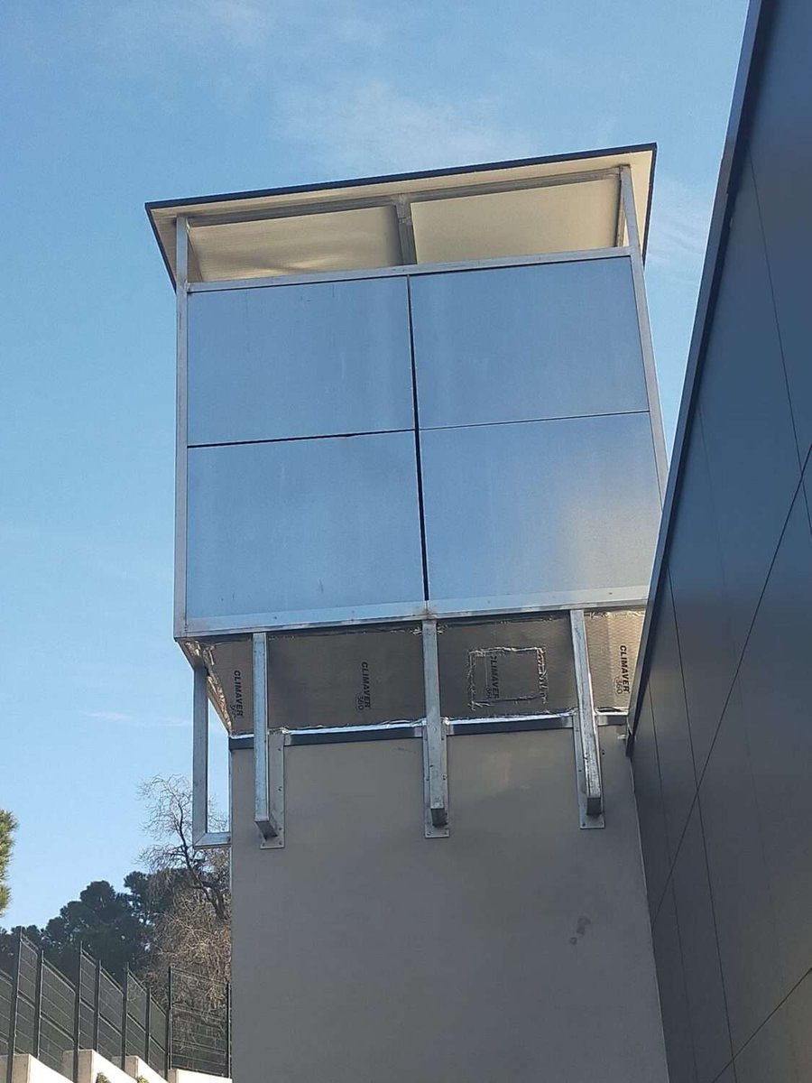 1. #SilenciadoresIndustriales 🚀

Descubre cómo los silenciadores en chimeneas industriales no solo cumplen normativas, sino que también mejoran el rendimiento de extracción. ¡Lee más en nuestro artículo sobre Innovación Acústica! blgs.co/y2InLB