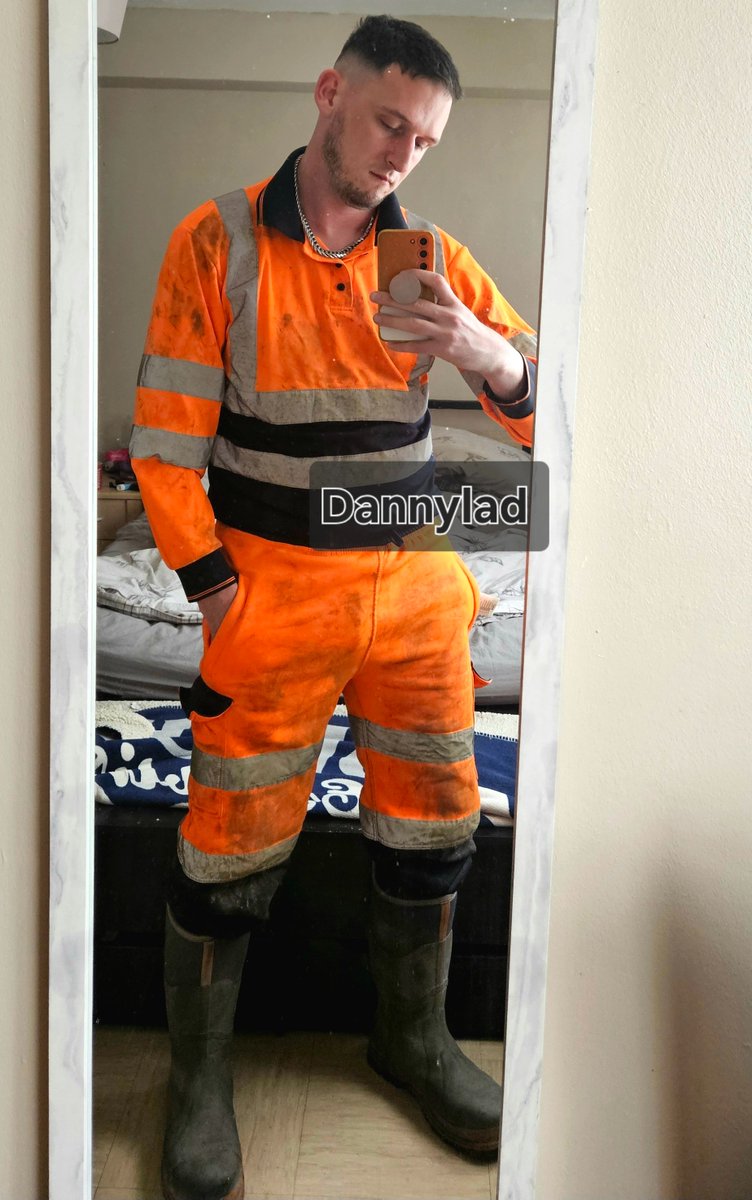 Not ready for work today after my hoilday 🤨

👉linktr.ee/dannylad91