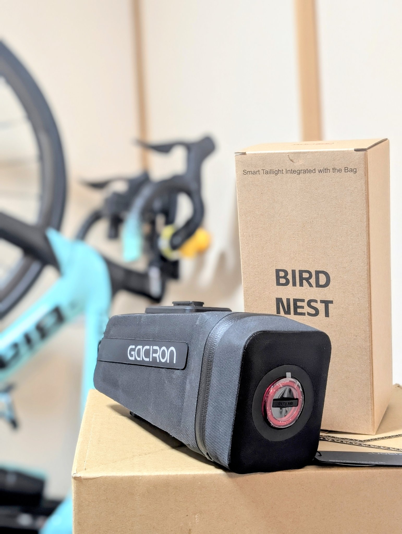 Gaciron ライト付サドルバッグ　BIRD NEST-200 Gaciron (ガシロン) ライト付サドルバッグ BIRD NEST-200