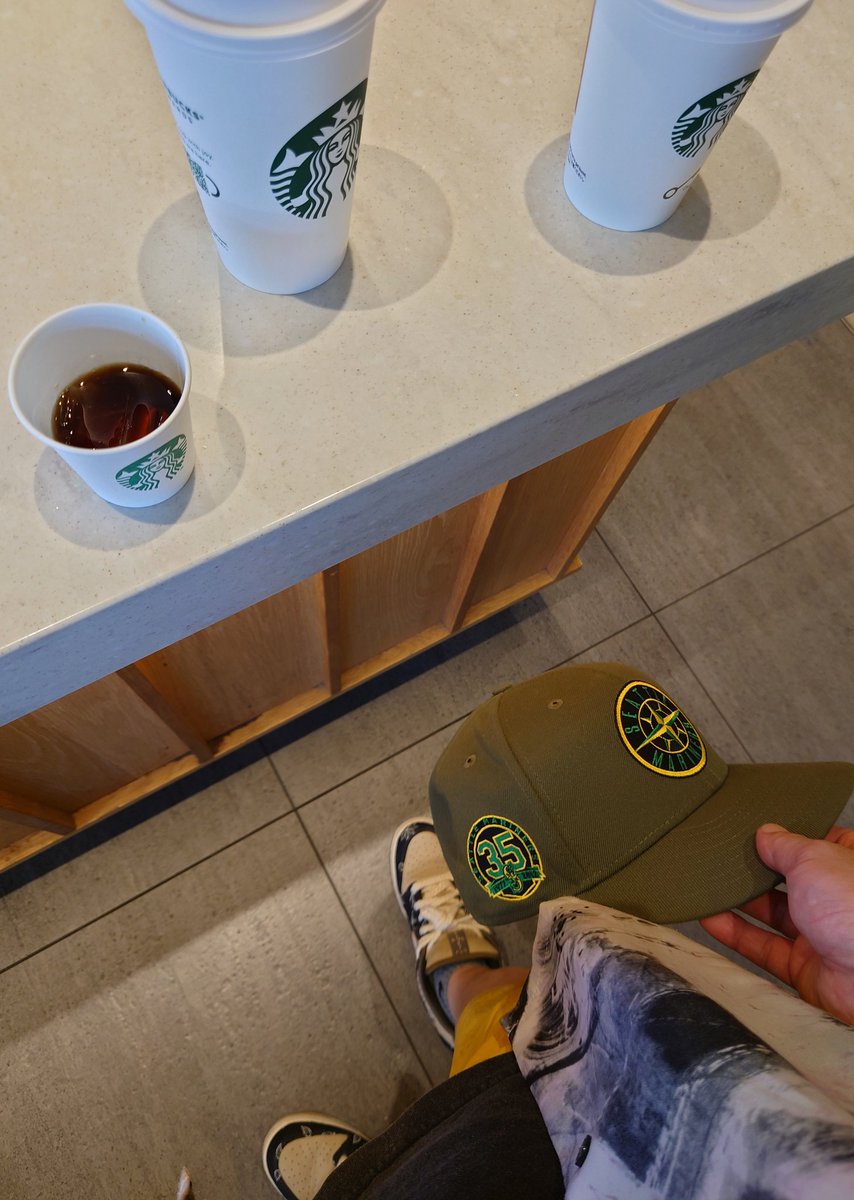 highsidegreen's tweet image. 灼熱の木曜日💦
梅雨はいったいどこいった…💦
こんな時はらーめん🍜しばいてゆっくりしよ💦💦
皆さんしっかり水分補給して過ごしてください🙏

#沼エラ部
#PINdejos
#スニウォリ写真部
#スニウォリらーめん部