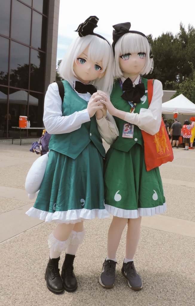 RURU (@rurukigururu) on Twitter photo w/ <a href="/mocha_kig/">Mocha/Henners</a>
thank you for wearing my original youmu mask during touhoufest. This is the last time I'll be in possession of her, she holds great sentimental value to me but I decided to let her go.
Hoping the new owner of her would appreciate her just as much as I did.. 👻🌸 w/ <a href="/mocha_kig/">Mocha/Henners</a>
thank you for wearing my original youmu mask during touhoufest. This is the last time I'll be in possession of her, she holds great sentimental value to me but I decided to let her go.
Hoping the new owner of her would appreciate her just as much as I did.. 👻🌸