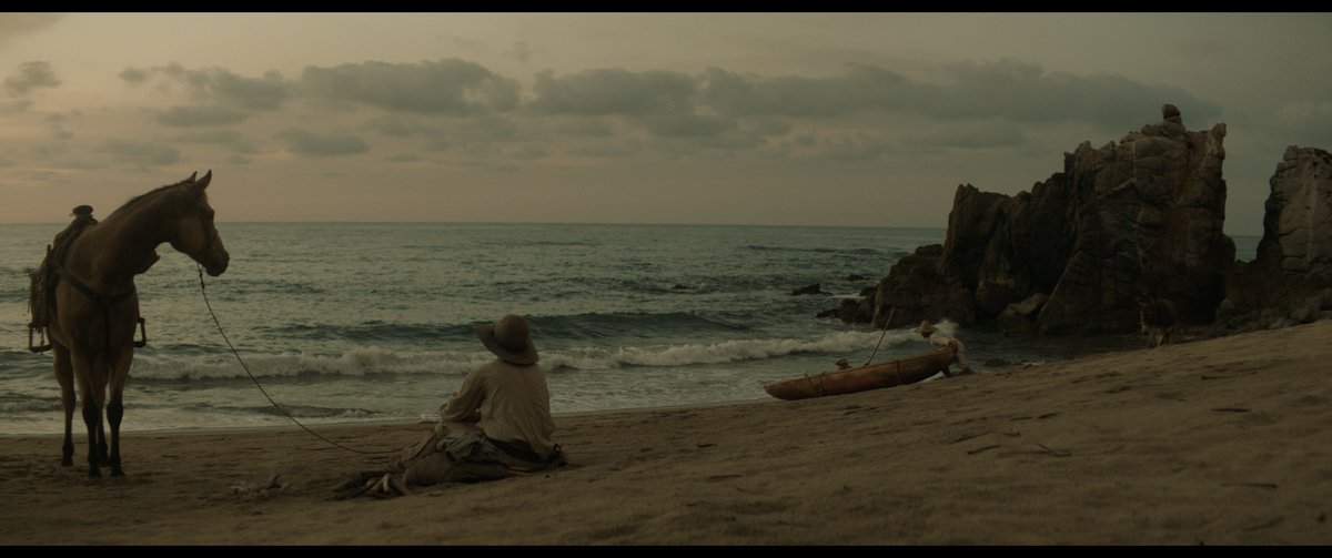 Este jueves 19 de junio, inaugura el 29 <a href="/MixFilmFest/">MIX México</a> 🎞️🏳️‍🌈

La película de inauguración será #LaArriera, de Isabel Cristina Fregoso
#LaArriera ganó en el <a href="/FICGoficial/">FICG Oficial</a> 2024, los premios a mejor dirección y mejor fotografía: María Sarasvati. 
#Identidad #AmoresDiversos 👭🎞️🏳️‍🌈