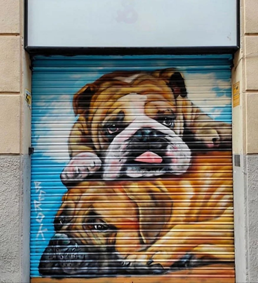 Barcelona 
🖌️ BEROK 
#StreetArt 
#ArteCallejero 
#BCN