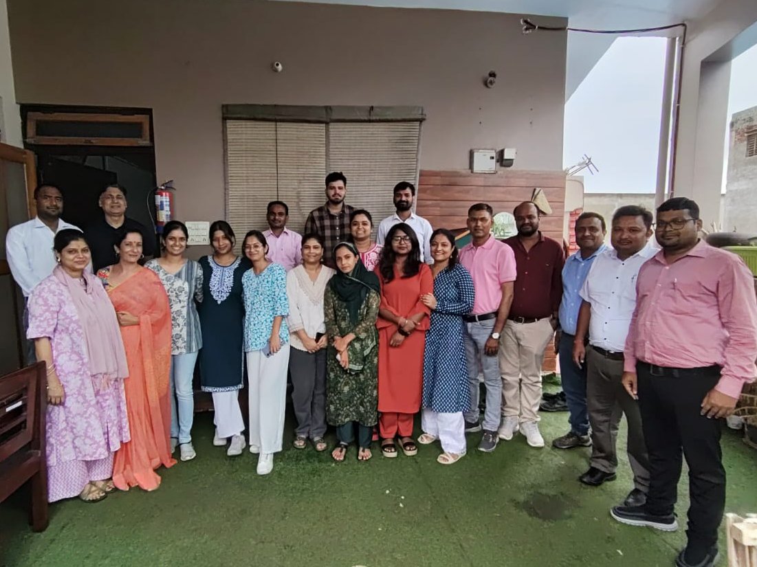 manjari_org's tweet photo. As the sun rose over a new day, our team members gathered with excitement and anticipation.....

The two-day orientation program, held on 17th-18th June, to welcome new team members from across locations and projects, was a celebration of teamwork and collaboration. The sessions aimed to familiarize them with Manjari’s vision, mission, and grassroots initiatives.

Day 1 included team introductions, documentary screenings on Manjari’s work across five states, and presentations on projects, HR policies, and finance by Mr. Shiv Om, Mrs. Tripta Singh, Mr. Amaresh Tyagi, and Mr. Deepak Singhal.

Day 2 featured a field visit to Basai Nawab Federation, Pipret, and Bijouli Dairy Unit, offering real-time exposure to our micro-enterprise models and women-led initiatives. The visit was coordinated by Mr. Satyender Senger.

Post-visit, an engaging discussion was held where participants shared reflections and learnings from the field exposure. The programme concluded with an inspiring address by @aesanjay  (Executive Director), who emphasized on Manjari’s commitment to being a "voice of change" and nurturing a positive, purpose-driven work culture. The session ended with an interactive Q&A and a group photograph marking the successful conclusion of the orientation.

#ManjariFoundation
