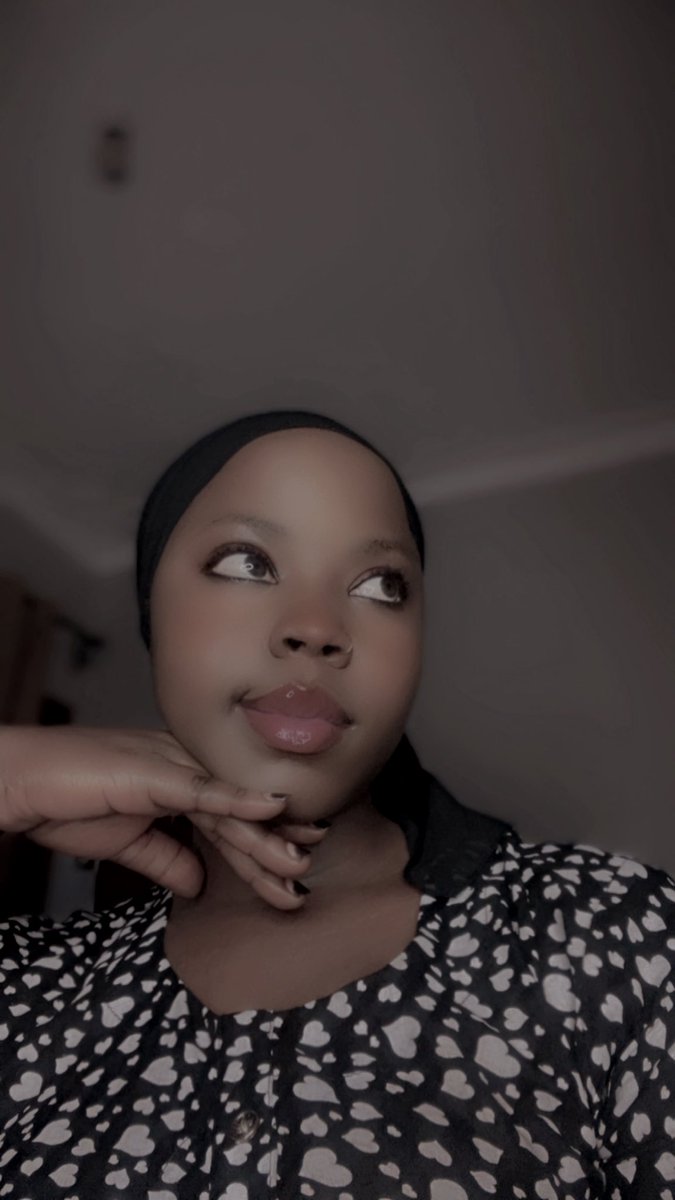 Who's active we follow each other ?🤗