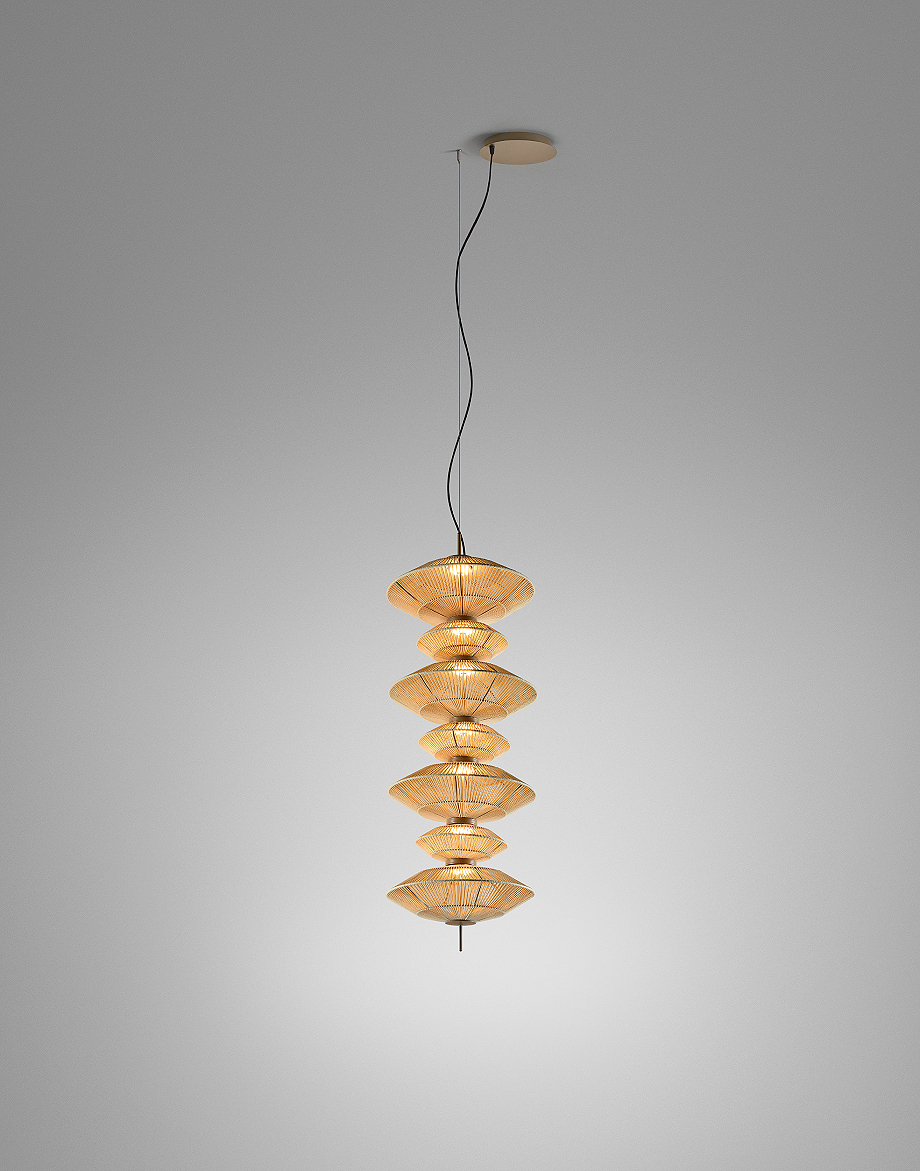 La lámpara Yuyun, diseñada por Joana <a href="/BoverBarcelona/">BOVER</a>, representa una propuesta que combina estética artesanal y funcionalidad, con un enfoque en la verticalidad.
-> interioresminimalistas.com/2025/06/19/yuy…
-> #iluminación #lámparascolgantes #lámparasmodernas #lámparasartesanales