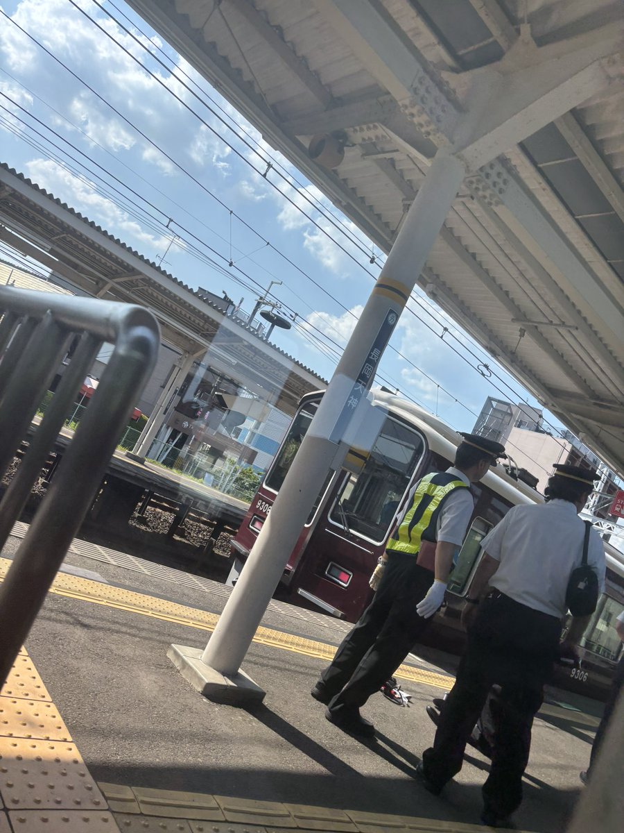 長岡天神③
9306Fパン下げで留置