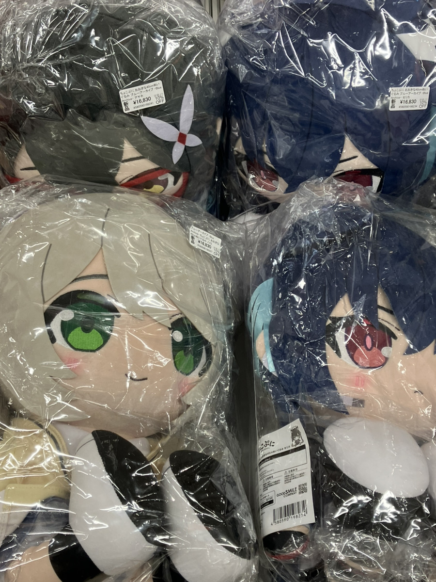 あみあみ秋葉原ラジオ会館店】 グッドスマイルカンパニー様の 「ブルー