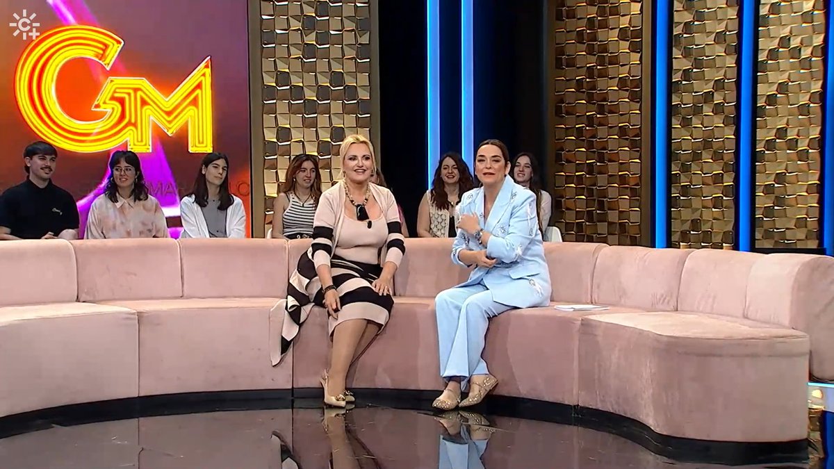 FANTÁSTICO #GenteMaravillosa en <a href="/canalsur/">CanalSur</a> al alcanzar un 11.6% de share y una media de 176.000 espectadores

🤝 LÍDER EN ANDALUCÍA

🤝 481.000 espectadores únicos y 16.9% de aportación al canal 

#QueVivaLaTele #Audiencias