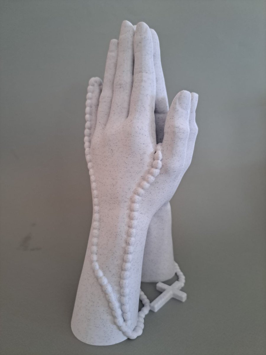 Guns3dprinting's tweet photo. 3D DECOR TWO HANDS PRAYING WITH CROSS DETAIL IN MARBLE COLOUR

#3D #3DPRINTING #3DPRINT #3DART #3DDESIGN #3DANIMATION

📐 DIMENSIONS : X = 15,4 CM / Y =10 CM / Z = 25 CM
⏲️ PRINT TIME : 6 HOURS
⚫ FILAMENT : FILAMENT CREALITY PLA MARBLE
🚅 PRINT SPEED : 80 mm/s https://t.co/85AEsfirz5