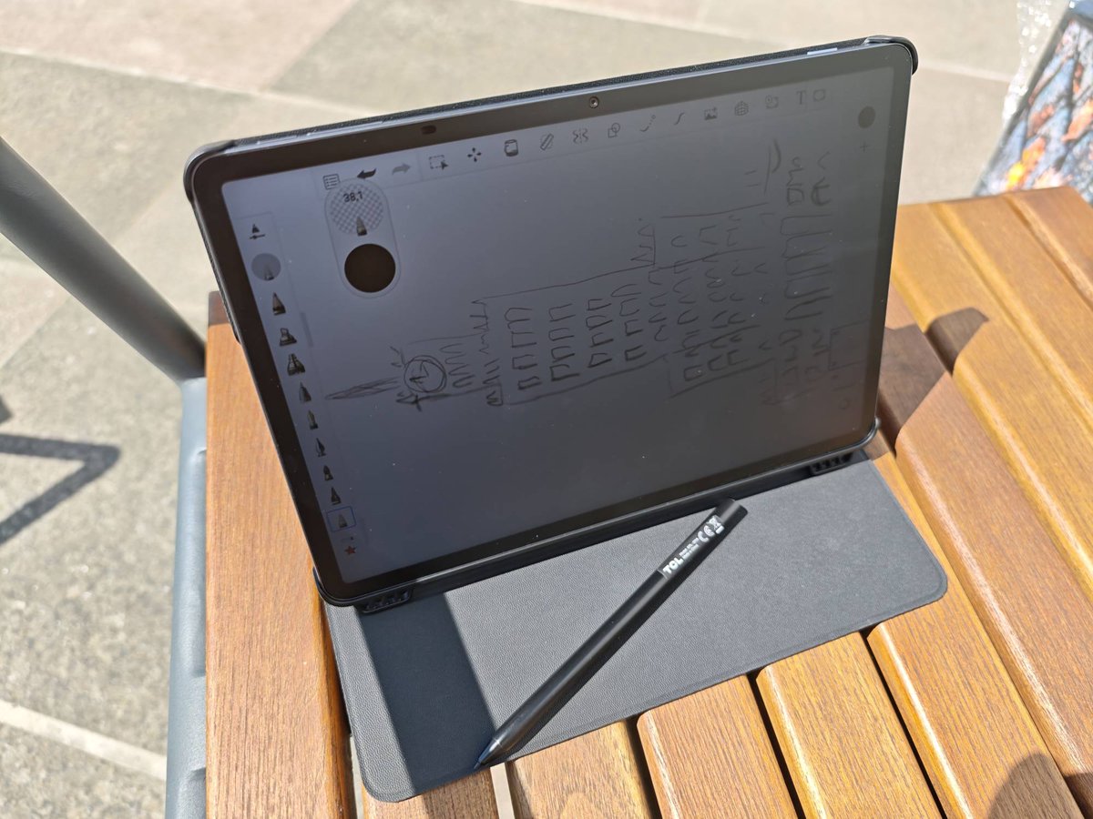 TECHNOSenior1's tweet image. ✍️W dobie cyfrowego przeładowania nasze oczy potrzebują więcej troski niż kiedykolwiek wcześniej. Czy długie godziny przed ekranem muszą oznaczać zmęczony wzrok i bóle głowy? #TCLNXTPAPER11Plus udowadnia, że nie. Czy warto? 
@TCL_Global 
#własnytest
techno-senior.com/2025/06/19/%e2…