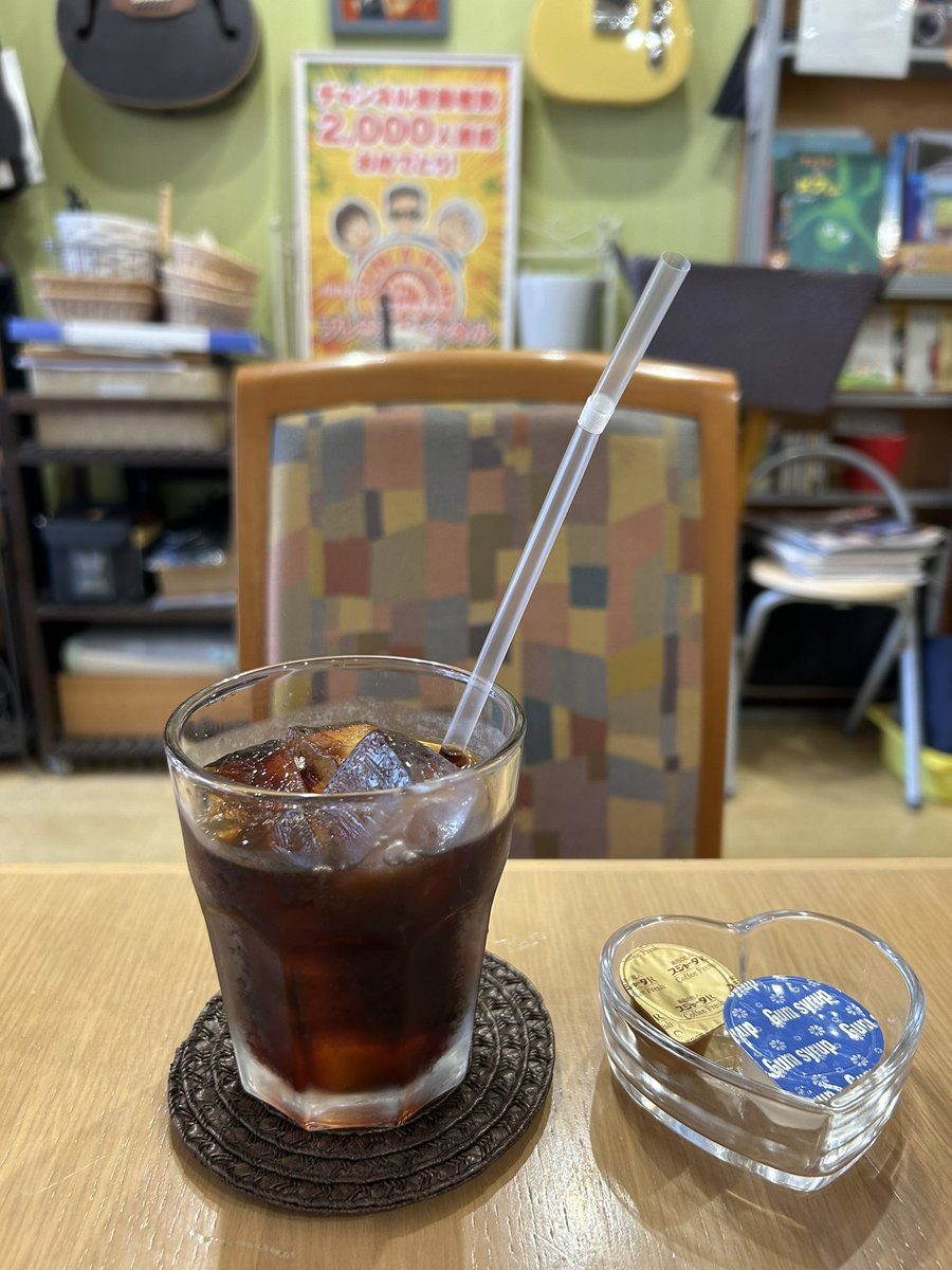 今日は先週土曜日出勤したから振替でお仕事お休み☺️久しぶりに1人でゆっくり時間☕️❣️朝一まつげパーマして施術中爆睡し、お昼は<a href="/cafe_funakoshi/">珈琲処ふなこし</a> さんへ行き…カレーも珈琲も最高！くつろぎtime🩷
その後は＠Unpas8 さんで毛穴洗浄しに行きめちゃくちゃいい休日になりました🥰
明日からまた仕事頑張ろ♡