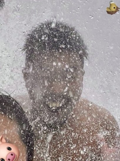 岐阜はもう猛暑だし、
気分も上がらないから
思いっきりぶっかけられたいよね！
じゃぽーーーんナガシマ🌊

（4コマ）