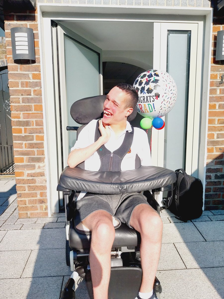 Daniel Tighe tweet media