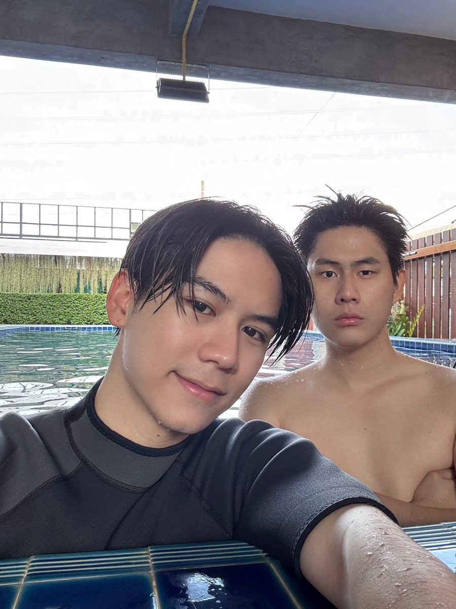That Summer ผมเจอเจ้าชายบนชายหาด tweet media