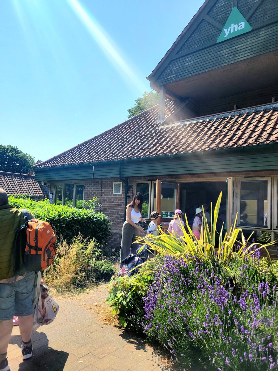 The Hedgehogs have landed at Sherwood 🌳