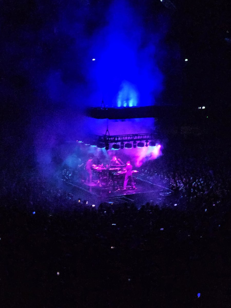 Higgy__Smalls's tweet image. Saw @nineinchnails at @TheCoopLive on Tuesday night. Incredible gig. The performance, the lighting and the staging were all amazing. Been waiting 30 years to see them and they did not disappoint.