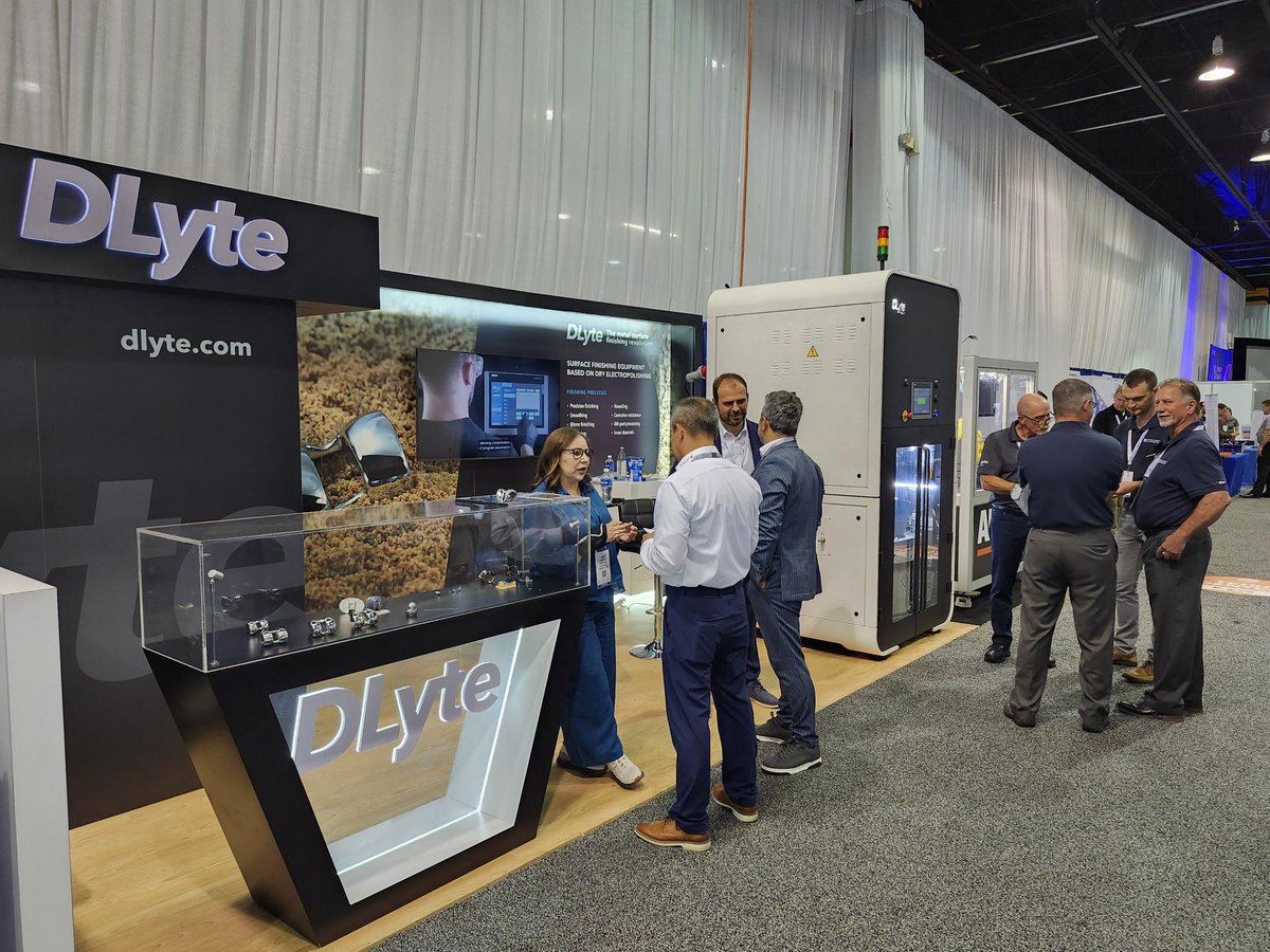 Gpainnova's tweet photo. ⏳ Last day at #OMTEC2025! 🏙️
Visit #GPAINNOVA at booth 564 to see #DLyte in action—revolutionizing #SurfaceFinishing for cobalt-chrome & titanium #implants.
Don’t miss our #DryLyte tech transforming #MetalTreatment! ✨🦿
#Chicago #polishing #electropolishing #OMTEC https://t.co/qEnJ8QBXou