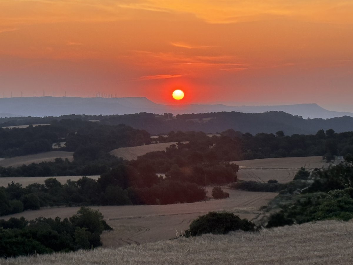 tribusegarra's tweet photo. https://t.co/qF6reGj5PV

Bon dia
Santa Coloma de Queralt
Baixa Segarra

#segarrejant #goodmorning #Catalonia #magradaelmeupaís @finslagorra_1 @jolival65 @montserumbau @martapontnou @salvad_m @martalbareda @mccorominas @cantireta @xatoQuico @Ifarre2 @CanelaBalsebre @mnadal13 https://t.co/Nf7siXKya6